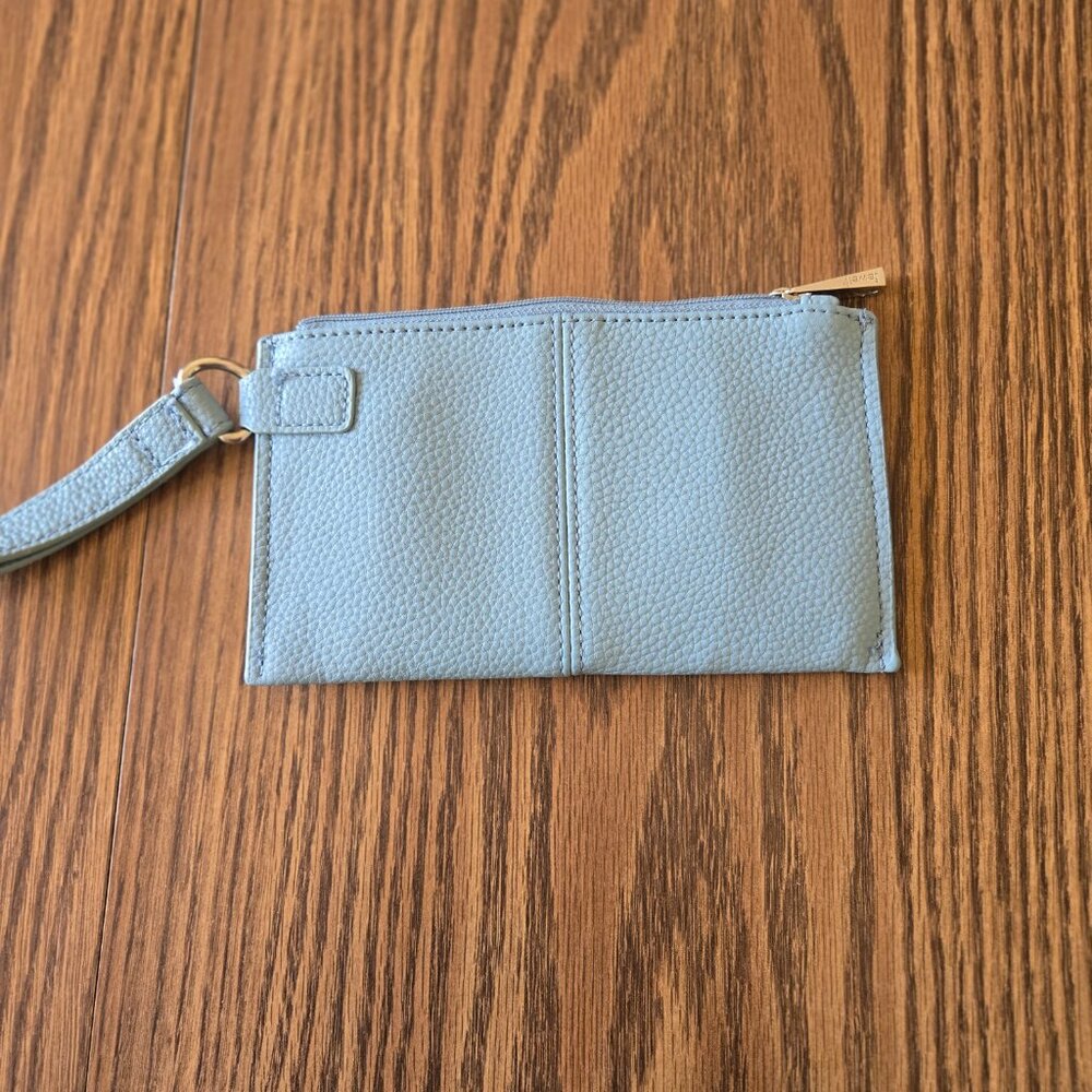 Jewell by Thirty-One Light Blue Wristlet - Excellent condition